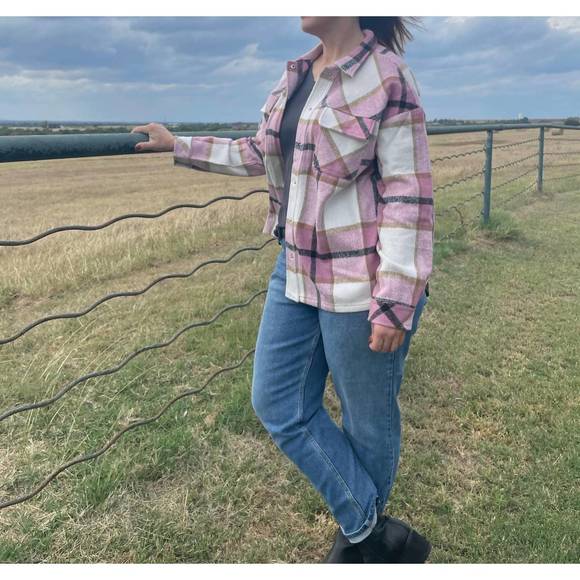 NEW ENTRO the cozy shacket in pink - Picture 2 of 3